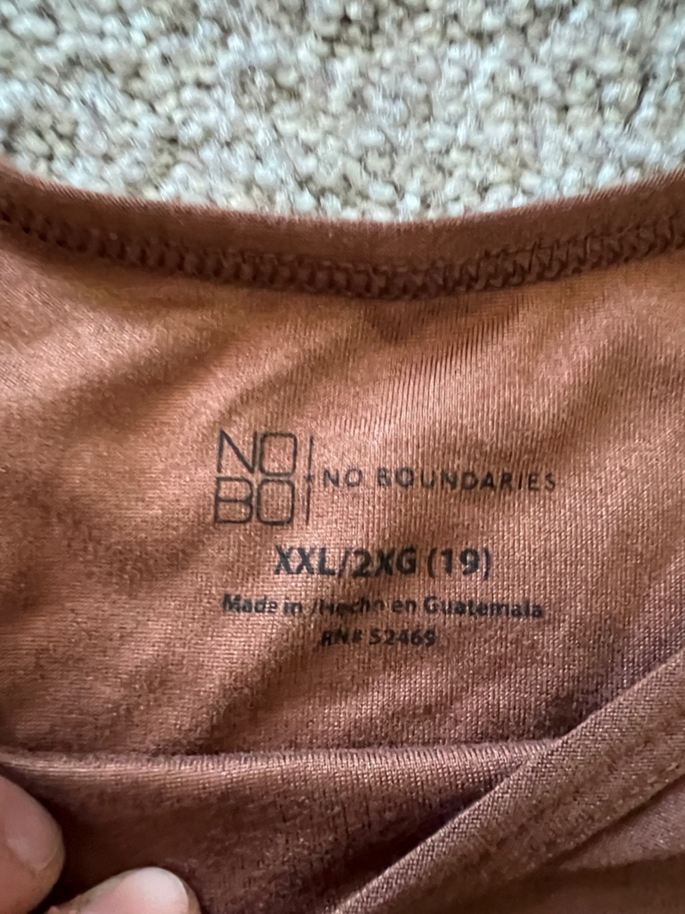 Set of 4 NOBO Layering Tank Tops in White, Black and Brown - Picture 9 of 10